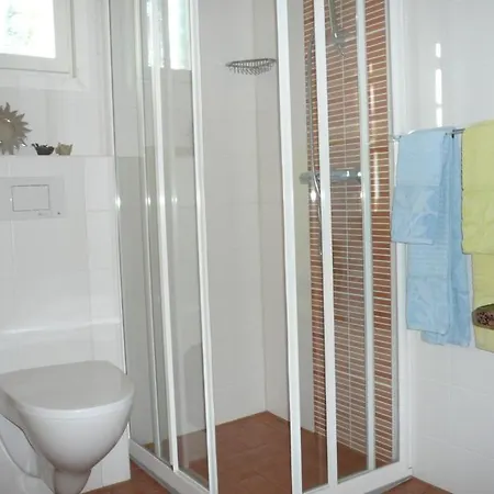 Frühstückspension Kivitatti 4*